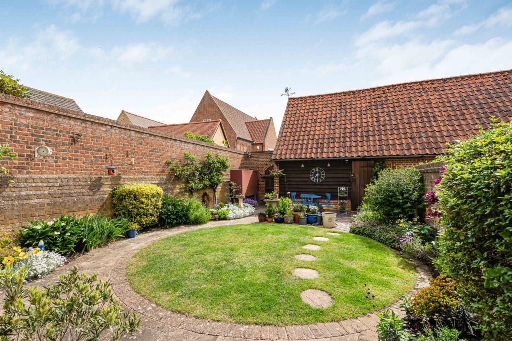 Garden 2.JPG