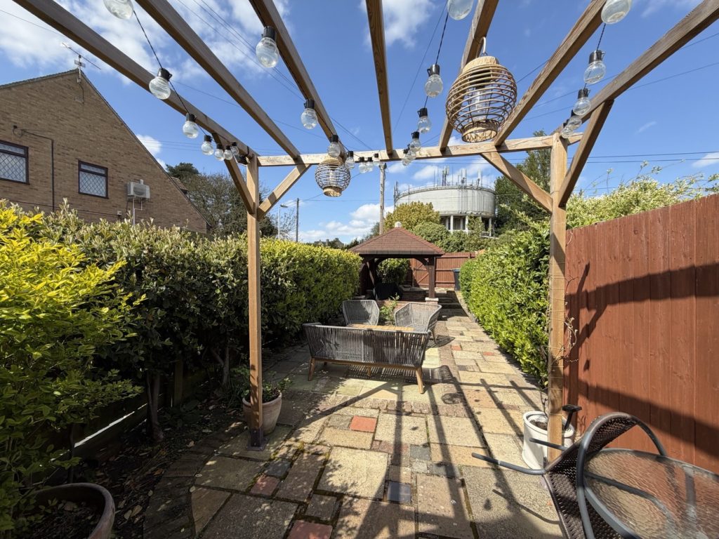 GARDEN2.jpeg