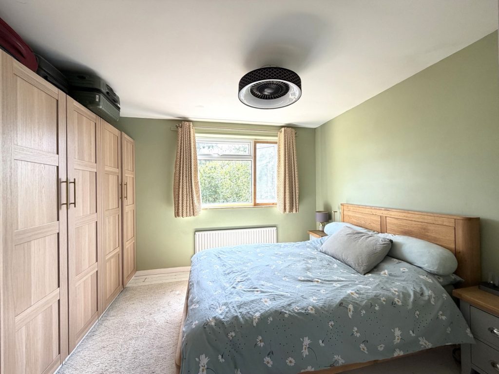 Bed 1