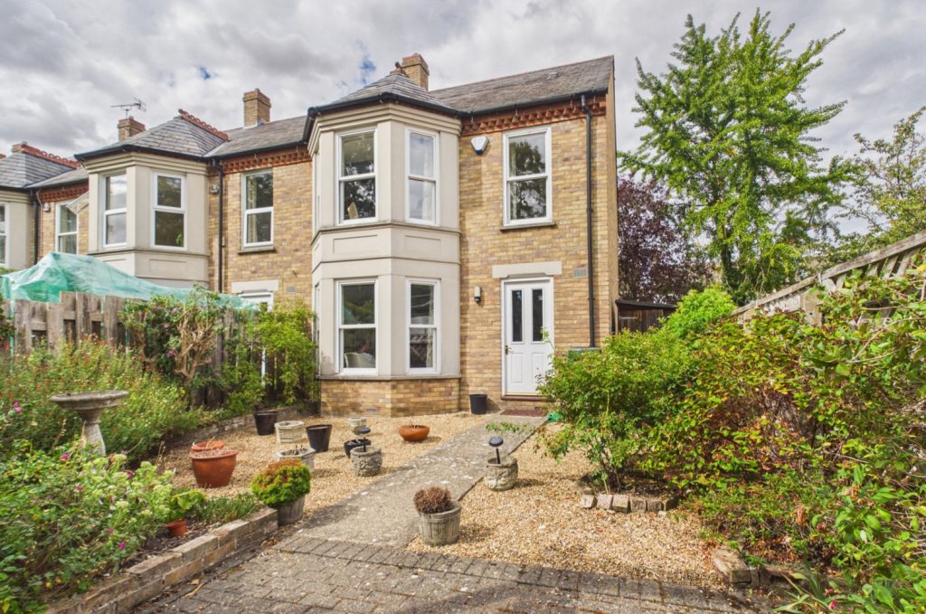 Chedworth Street, Newnham