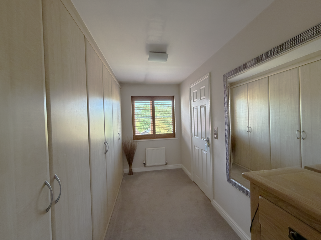 DRESSING AREA
