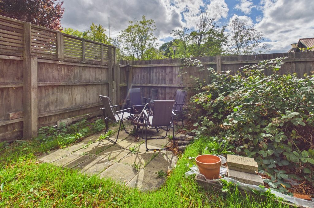 CAM03259G0-PR0354-STILL005