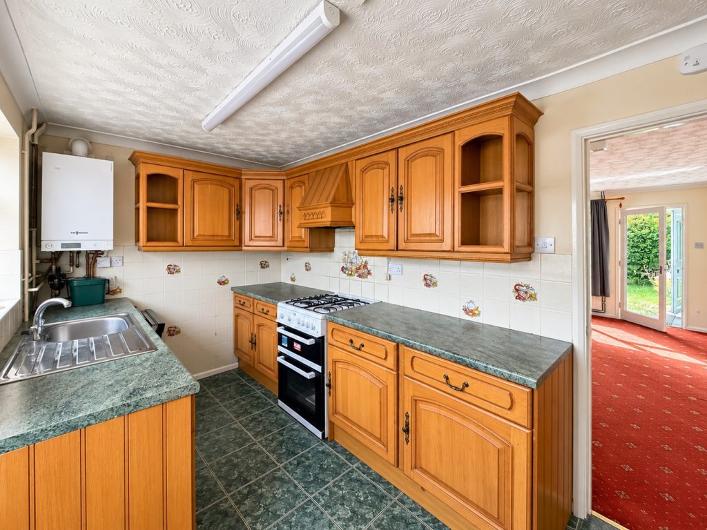 Kitchen main