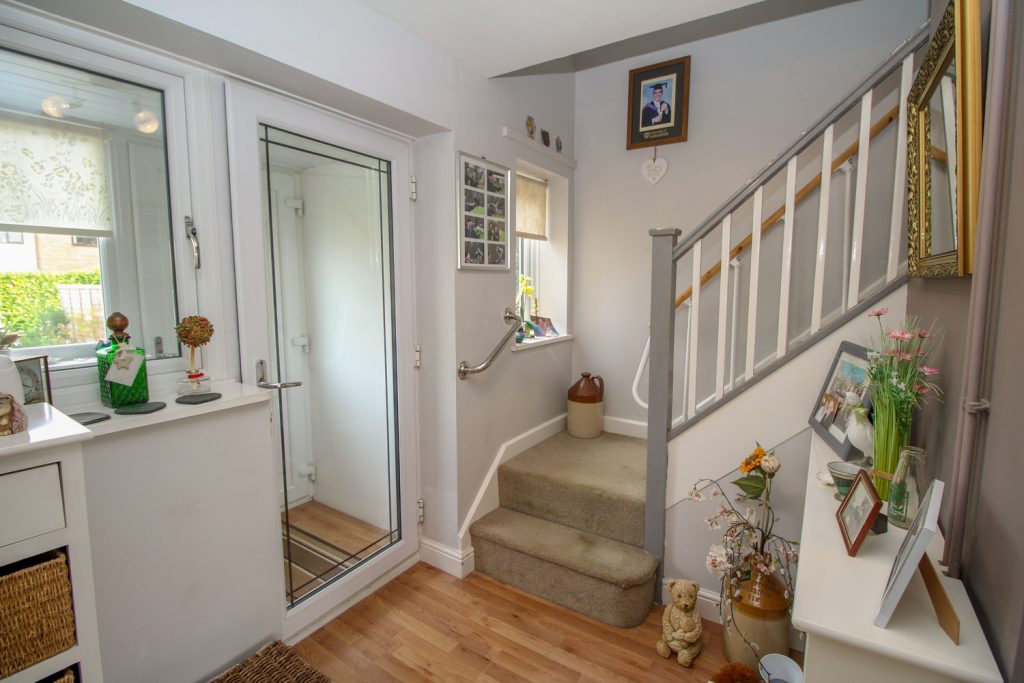 listing_345496_0004_a3891450_1500x1000.jpg