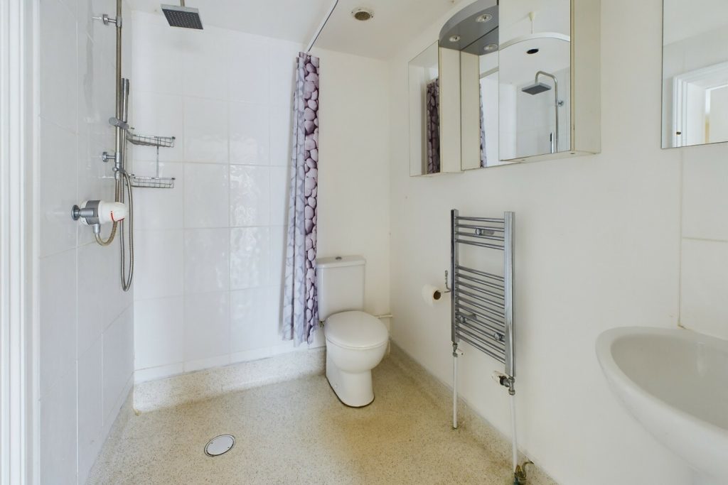 listing_463150_0010_9151445d_1500x1000.jpg