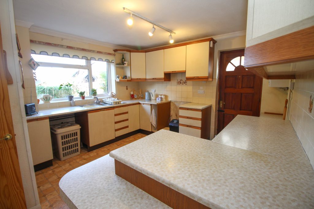 listing_463247_0019_11f784fb_1500x1000.jpg