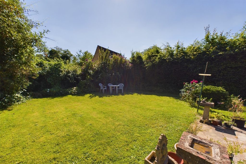 listing_521503_0018_fb55c9a0_1500x1000.jpg