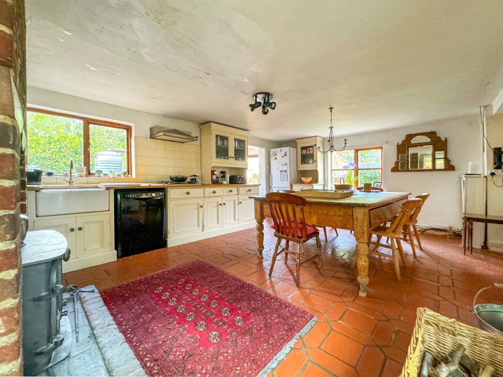 listing_527313_0038_75d3fdff_1500x1000.jpg