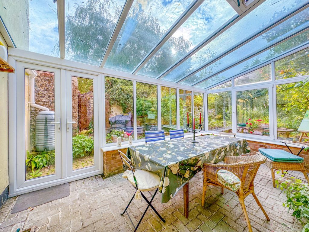 listing_527313_0045_8e49d9c4_1500x1000.jpg