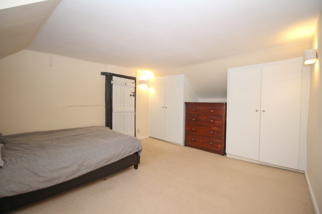 listing_545339_0040_e9ed3ce1_1500x1000.jpg