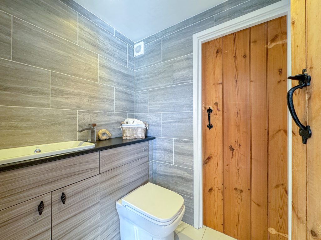 listing_563662_0024_cd39b4f8_1500x1000.jpg