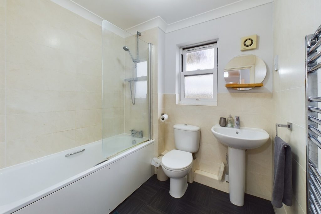 listing_641827_0009_0b5cdd76_1500x1000.jpg