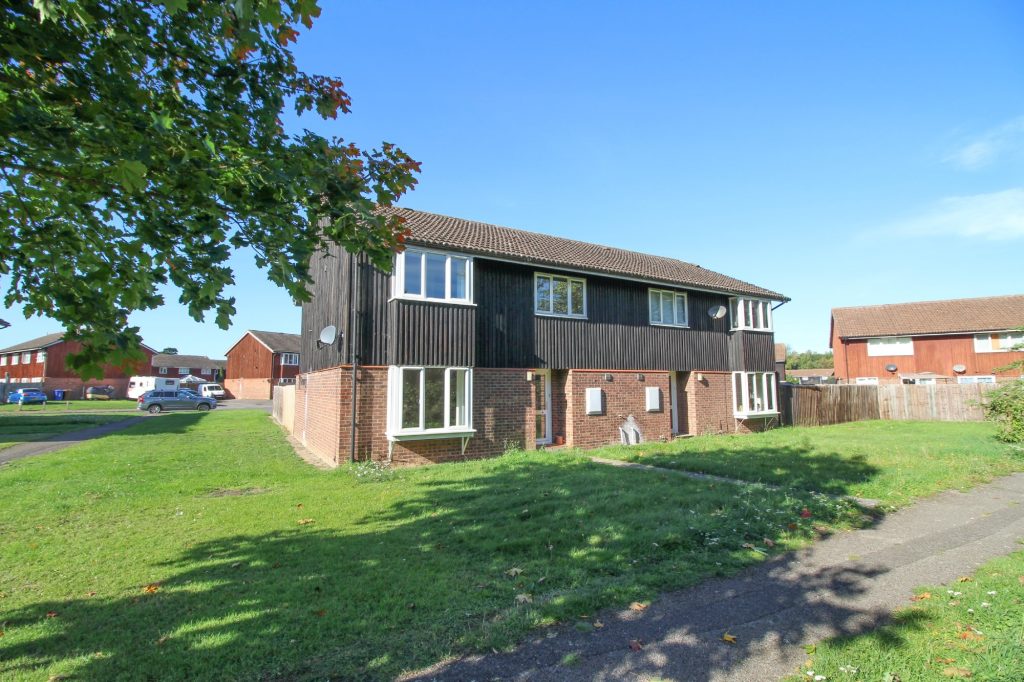 16 Mill Reef Close, Newmarket