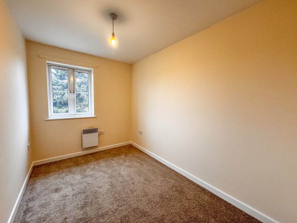 listing_66703_0036_3d8e00af_1500x1000.jpg