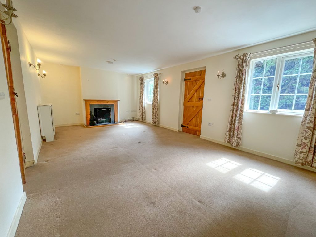 listing_66757_0034_e5638bd8_1500x1000.jpg