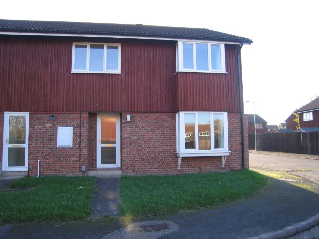 7 Mill Reef Close