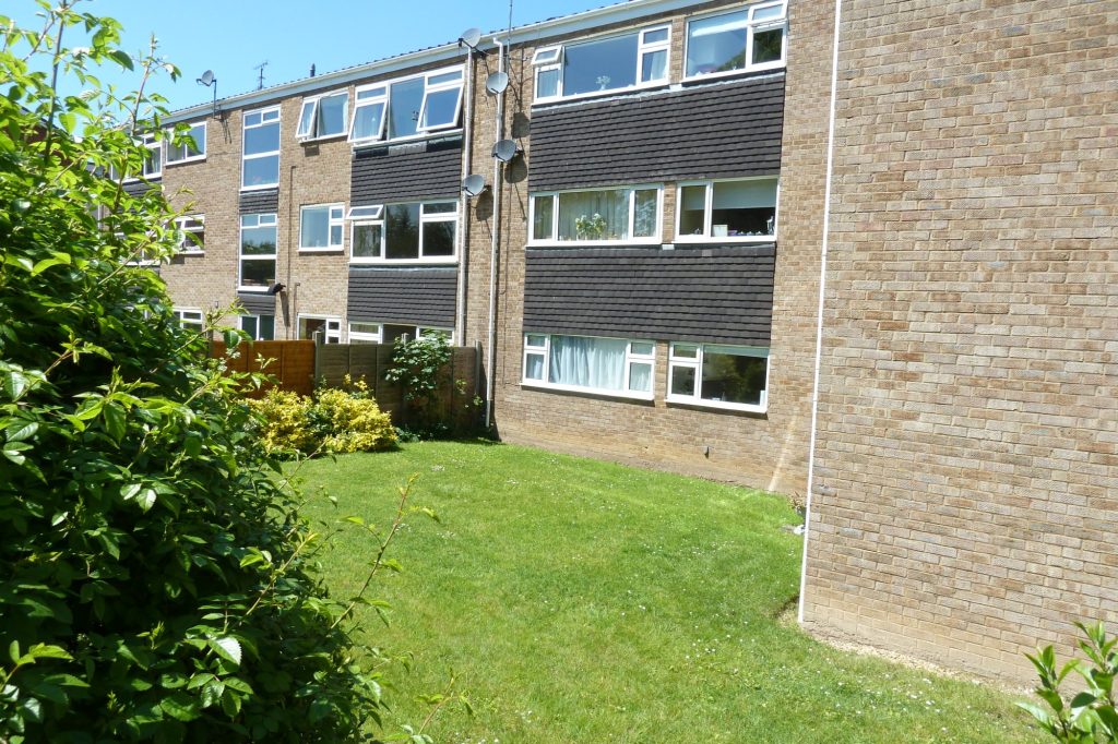 listing_67040_0010_2798fc94.jpg