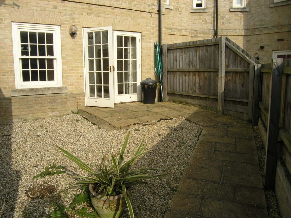 listing_67381_0005_30141415_1500x1000.jpg