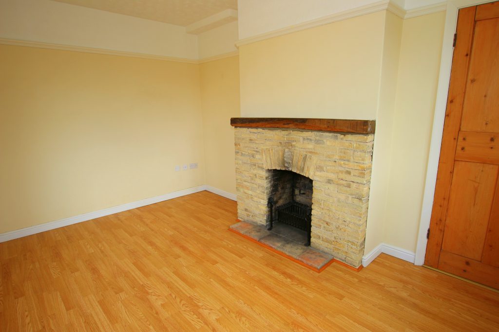 listing_68019_0002_c4c9487a.jpg