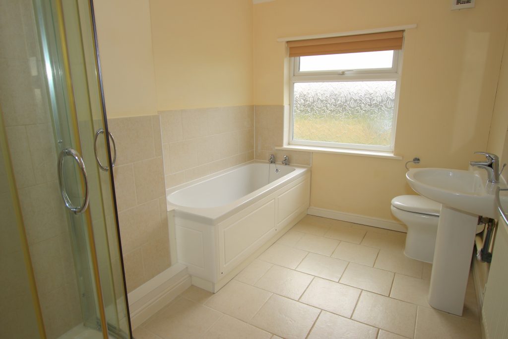 listing_68019_0008_27f99b8d.jpg