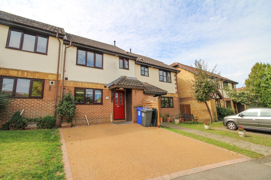 Barry Lynham Drive, Newmarket