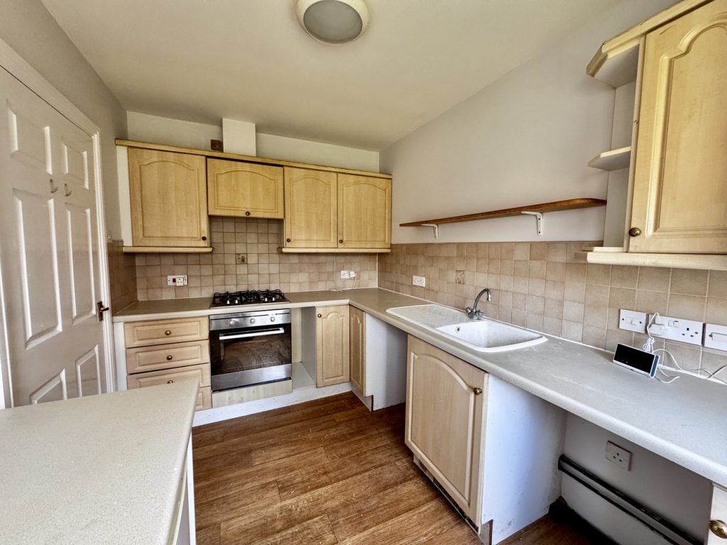 listing_68888_0012_c9e24138_1500x1000.jpg