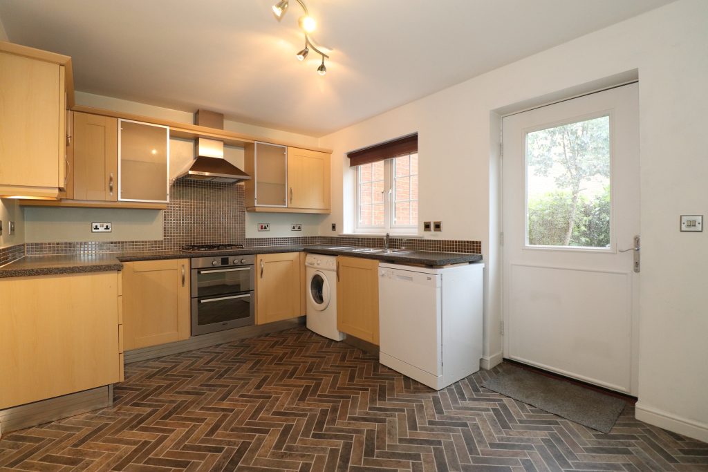 listing_69047_0003_430e4d9f.jpg