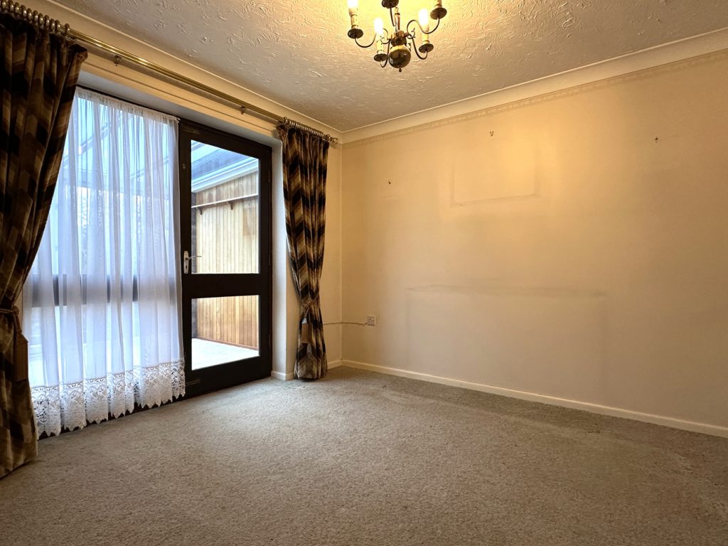 listing_711803_0029_5d923542_1500x1000.jpg
