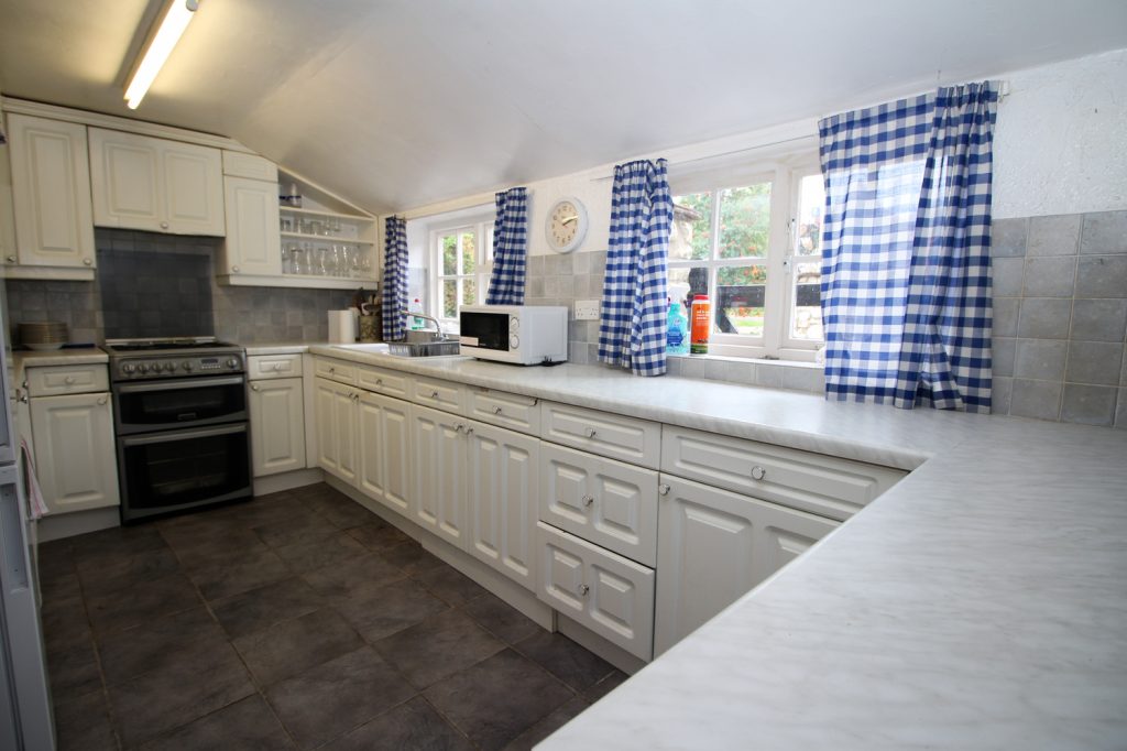 listing_712550_0074_206d43d0_1500x1000.jpg
