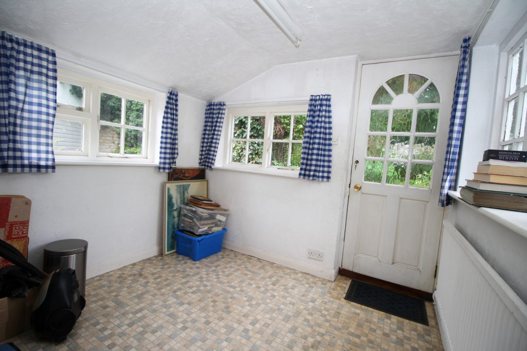 listing_712550_0077_e3ea5317_1500x1000.jpg