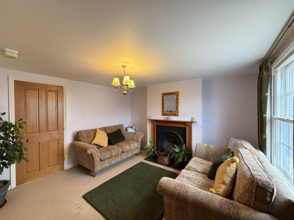 listing_74662_0008_3ac20d0a_1500x1000.jpg