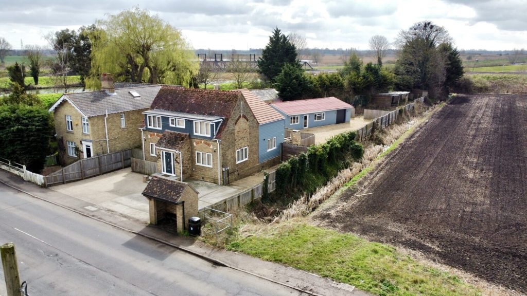 Tree Tops, 3 Ely Road, Queen Adelaide, Ely, Cambridgeshire