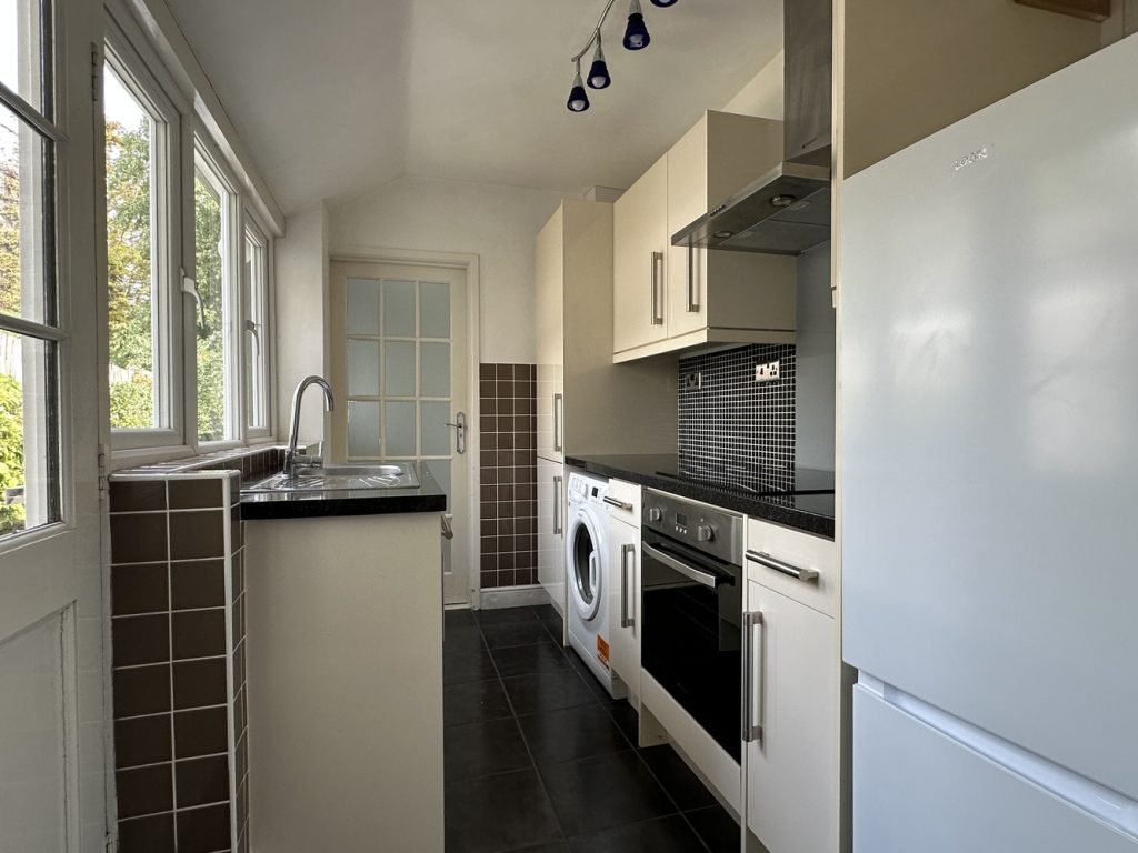 listing_811789_0031_45a89bba_1500x1000.jpg