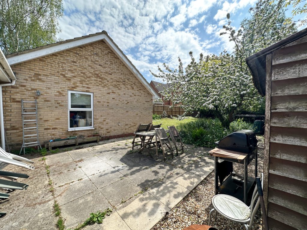 listing_828171_0063_e6f0f413_1500x1000.jpg