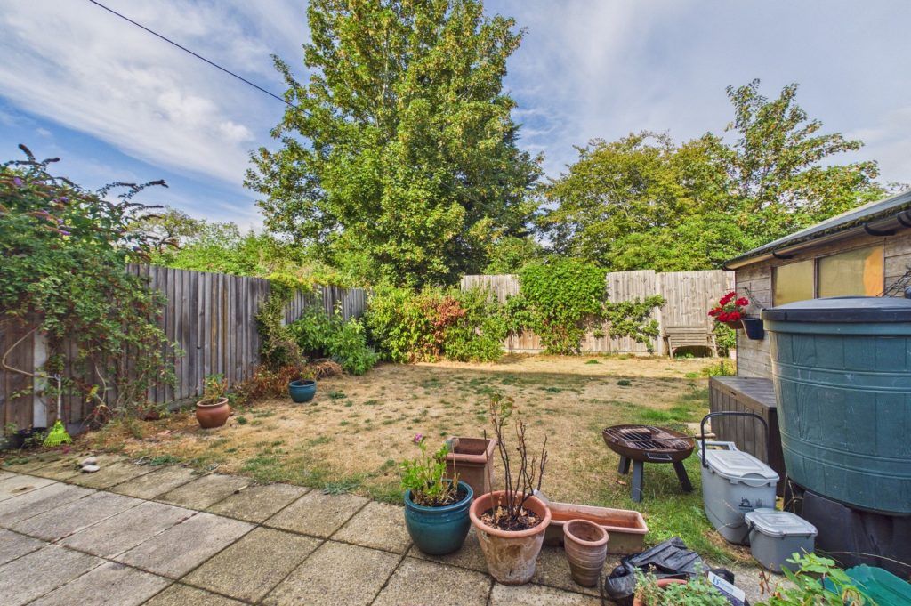 CAM03259G0-PR0341-STILL006