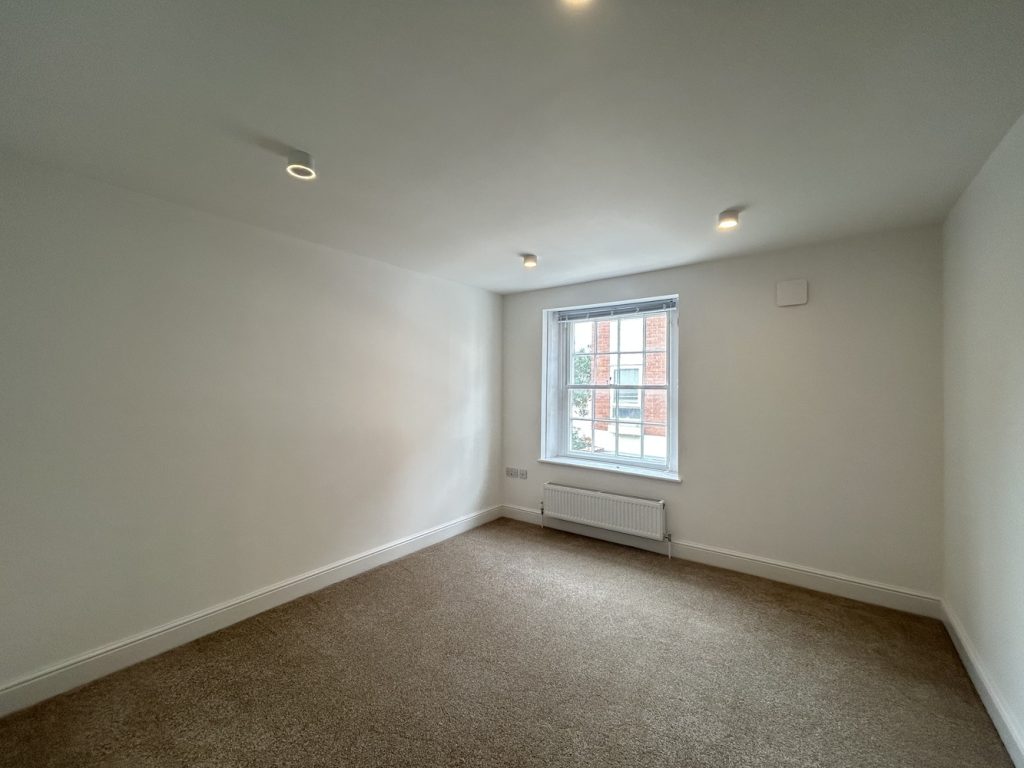 Bedroom.jpeg
