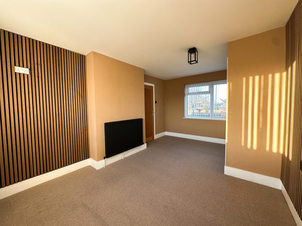 listing_840668_0084_5519ffa9_1500x1000.jpg