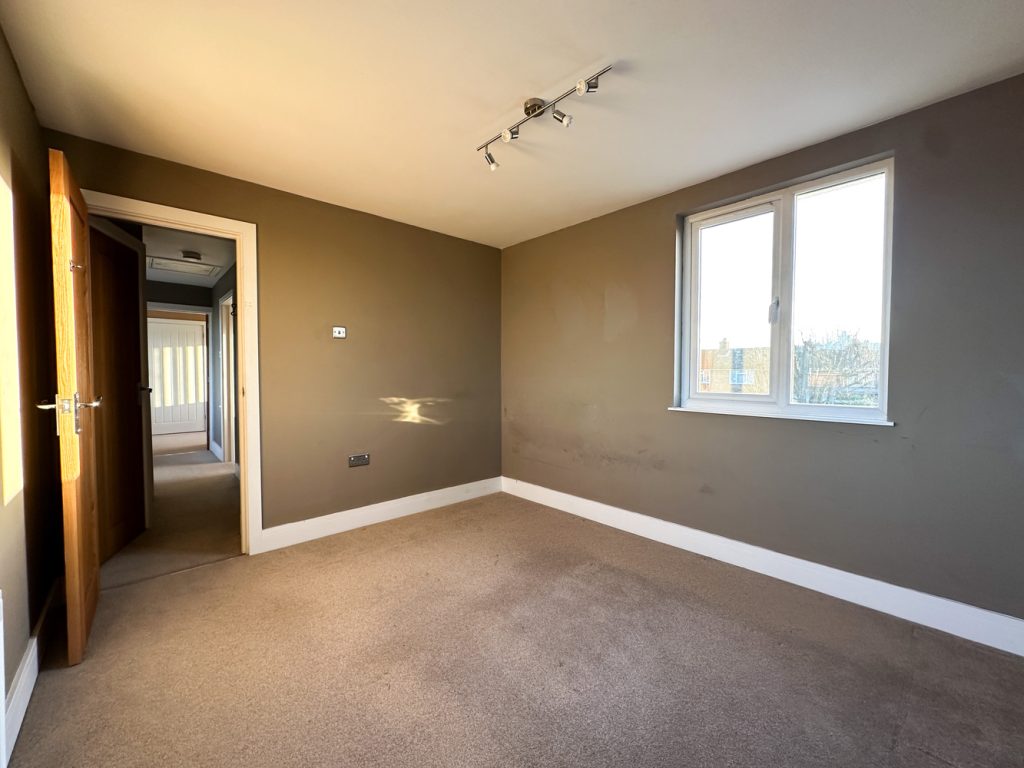 listing_840668_0086_a10eeab5_1500x1000.jpg