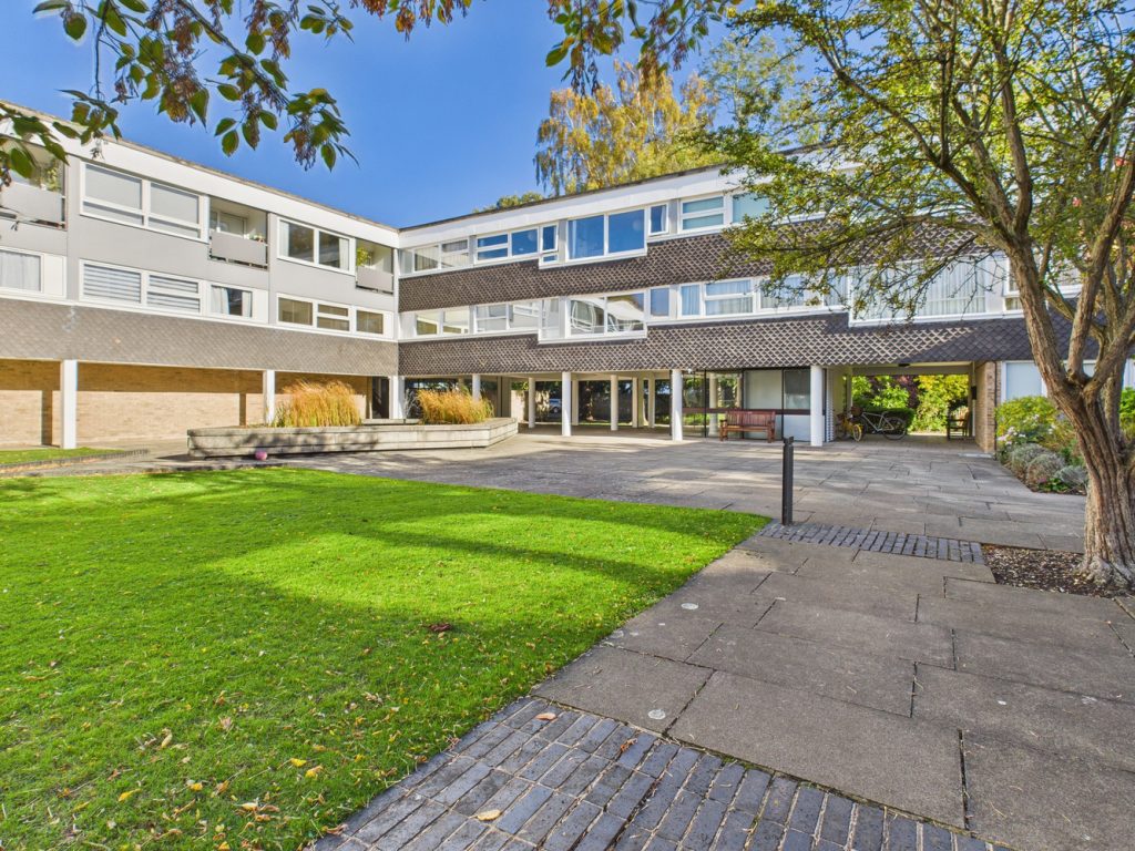 26 Highsett, Cambridge