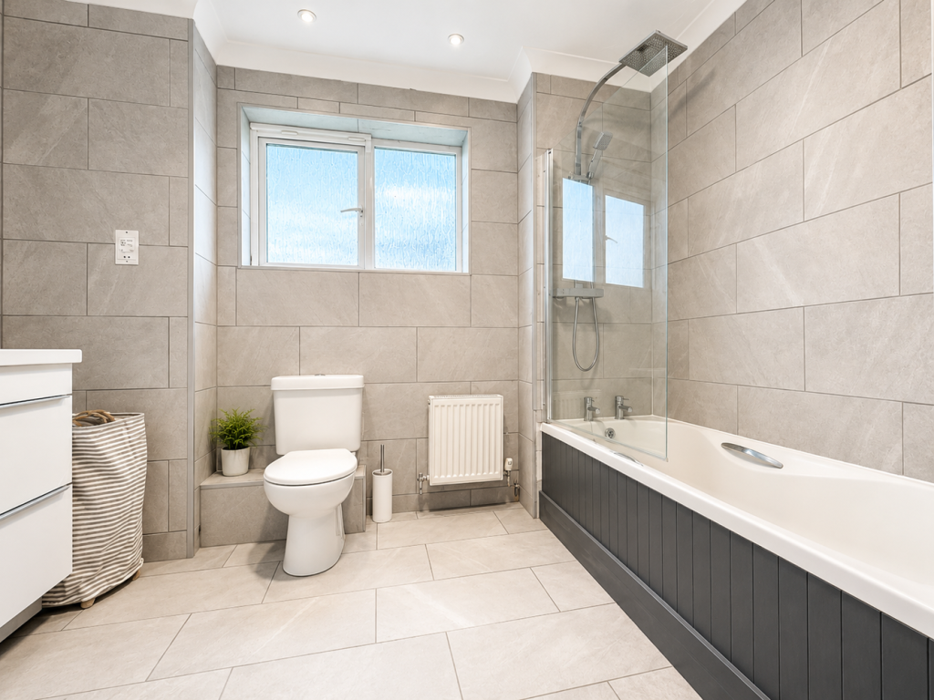New Bathroom 1