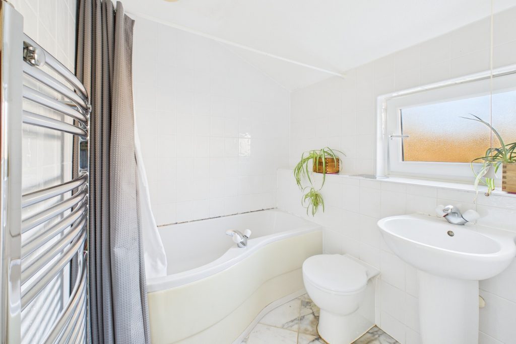 listing_881108_0084_9bf99845_1500x1000.jpg