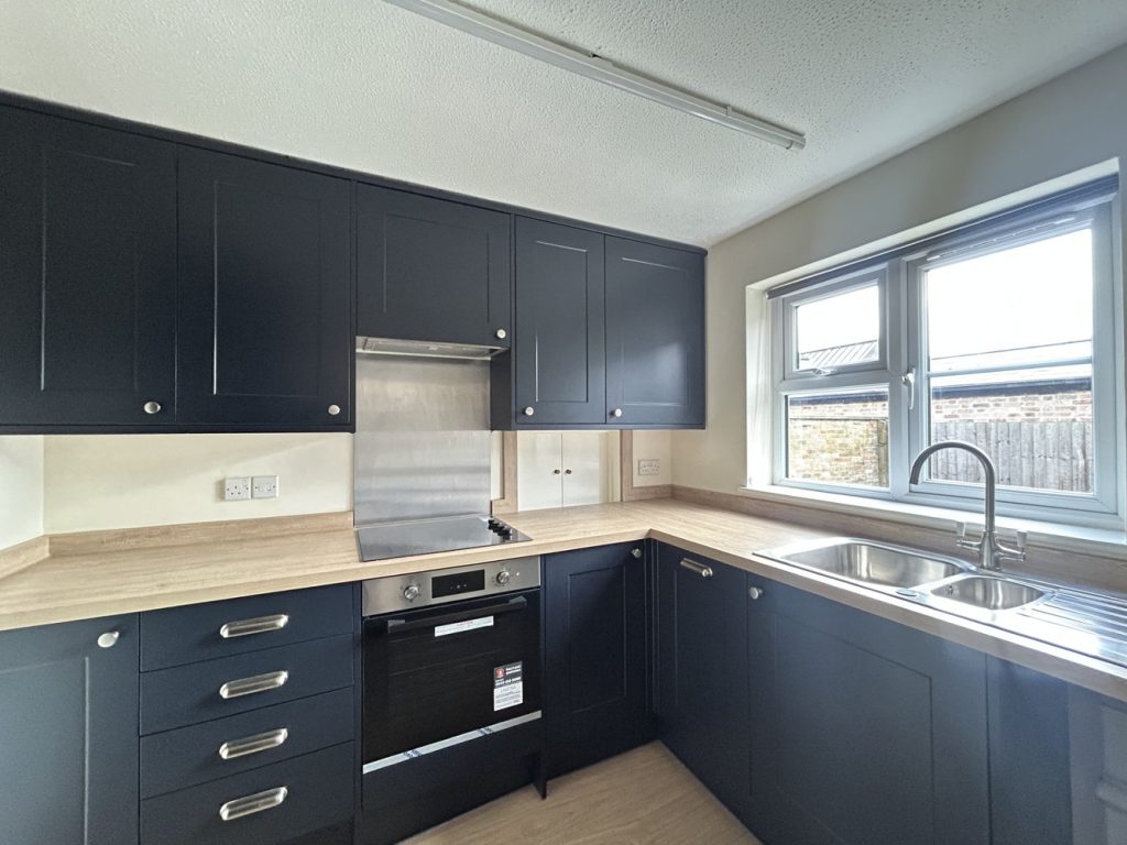 listing_883286_0009_007a9237_1500x1000.jpg