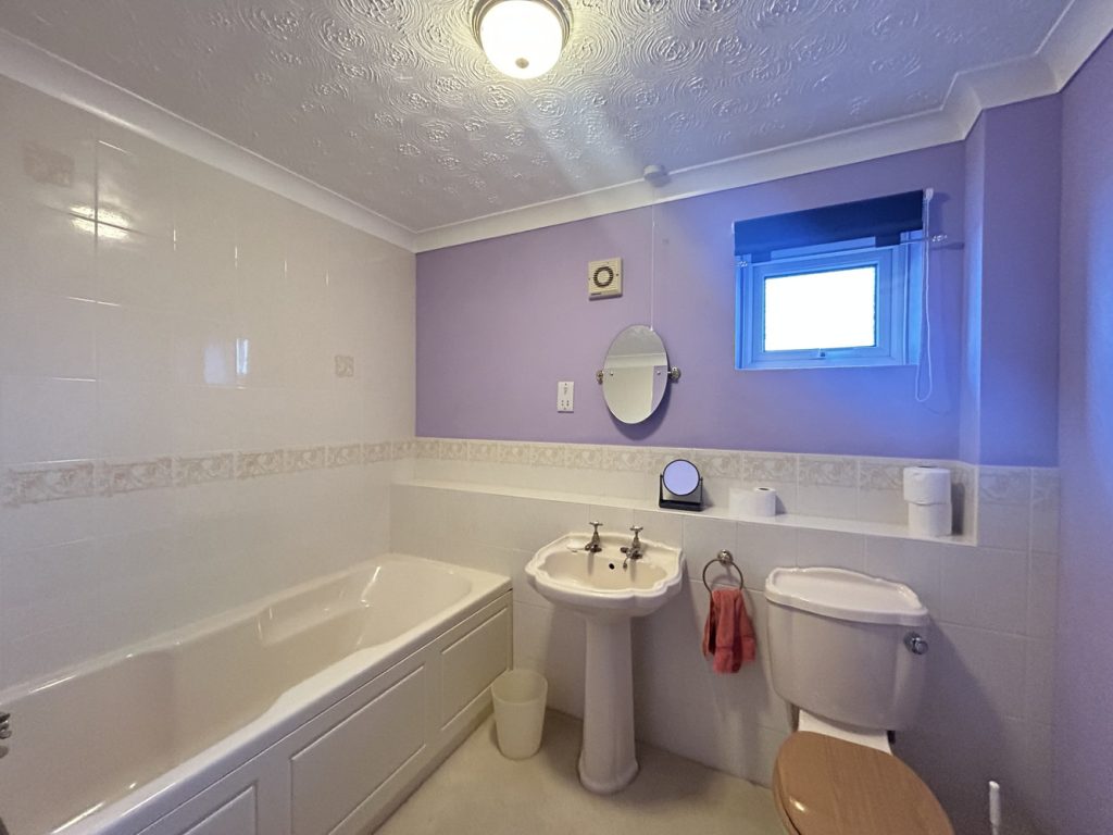 listing_887277_0007_52cc63d7_1500x1000.jpg