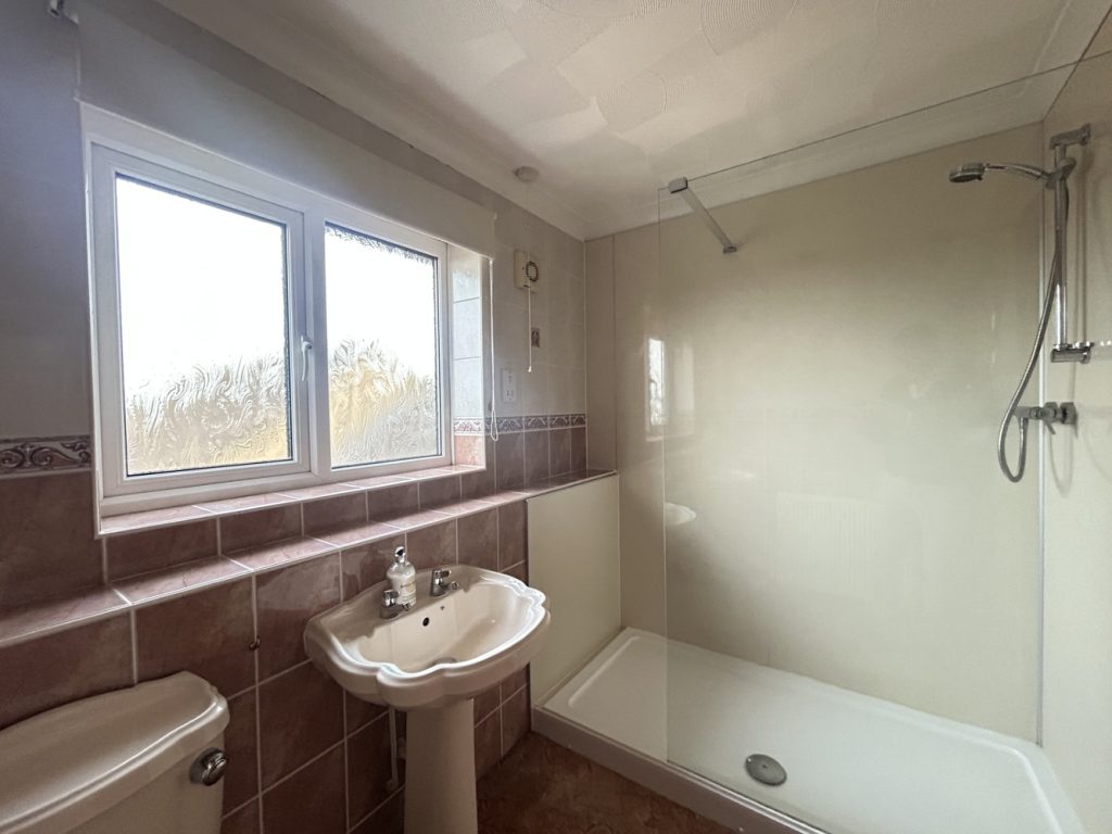 listing_887277_0008_9c5c3aa2_1500x1000.jpg