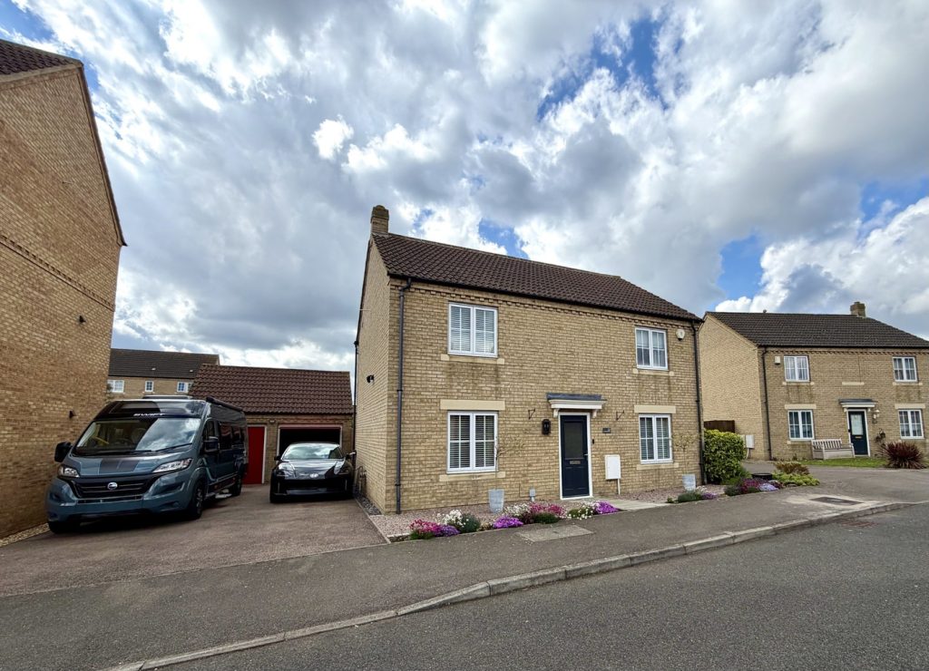 Longchamp Drive, Ely, Cambs