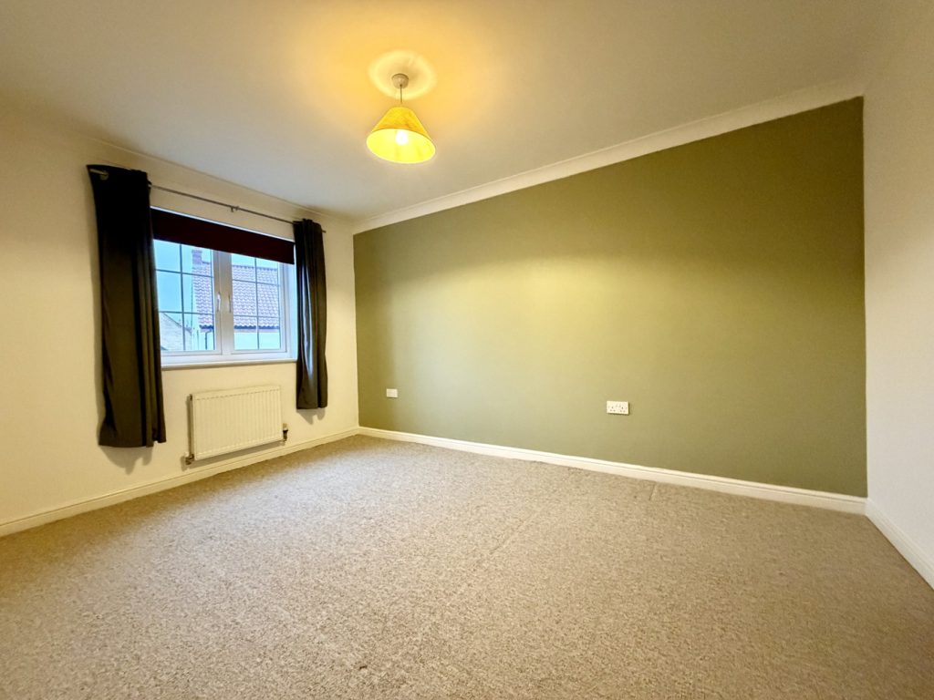 listing_890813_0003_6f9d5cb0_1500x1000.jpg