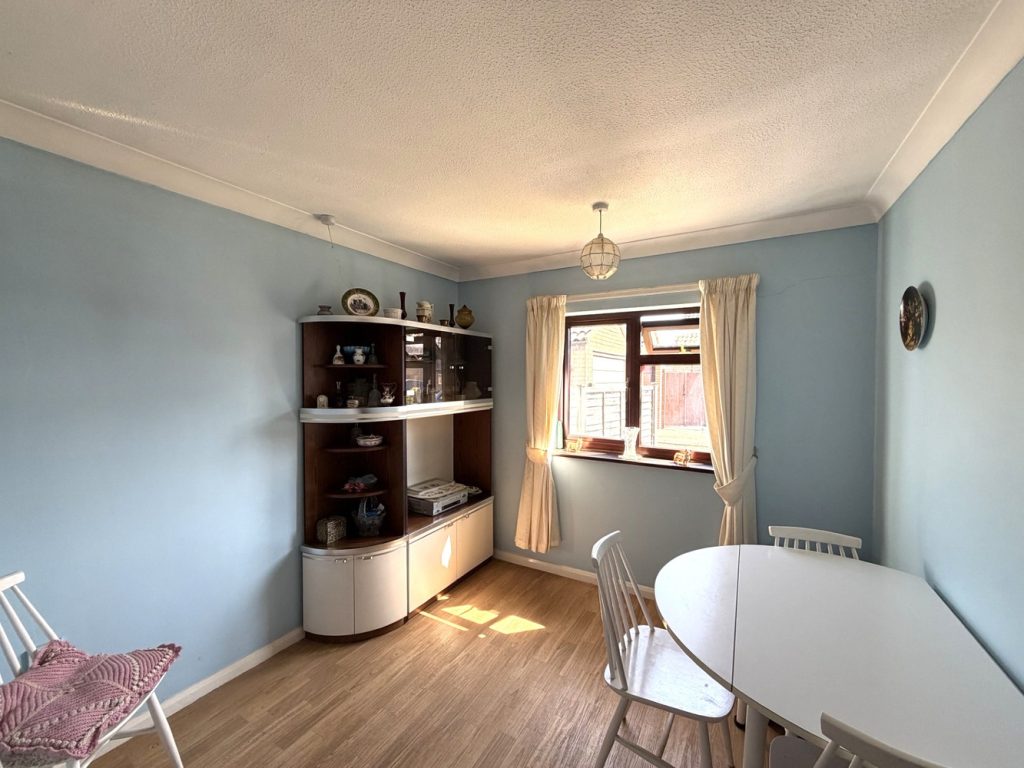 listing_964376_0012_3baad76d_1500x1000.jpg