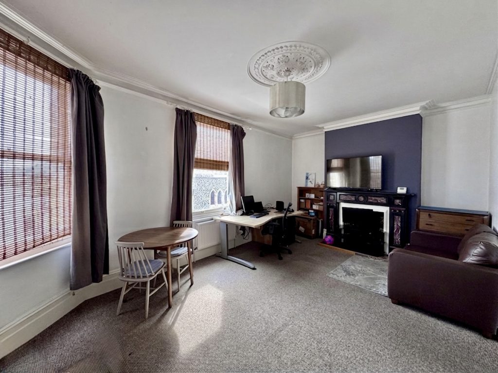 listing_969897_0023_b6c888d0.jpg