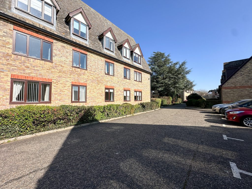 Ash Grove, Burwell