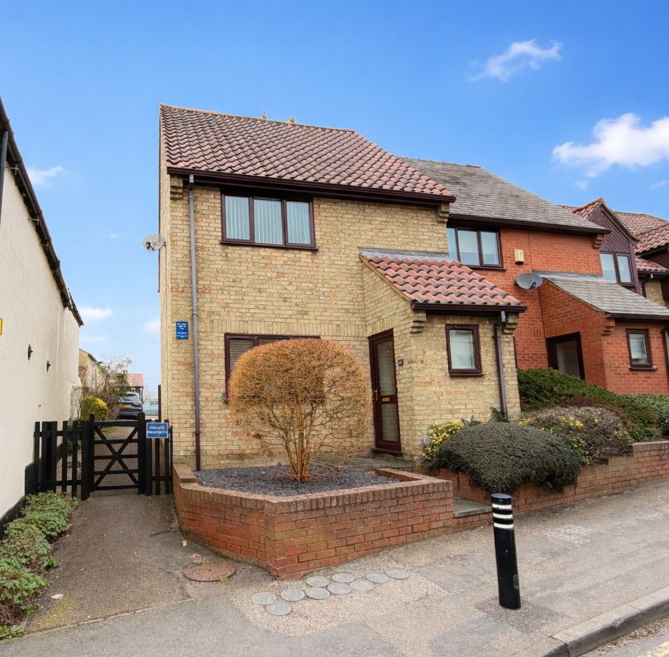 Crossways, The Green, Haddenham, Ely, Cambridgeshire